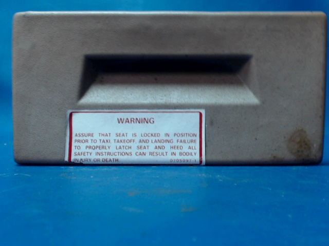 0413458-1 Cessna - Door - Glove Box - Map Case